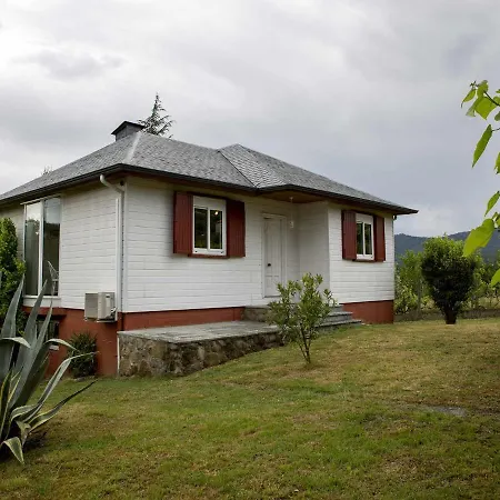 בית אירוח A Casina - En La Ribeira Sacra, Galicia אורנסה
